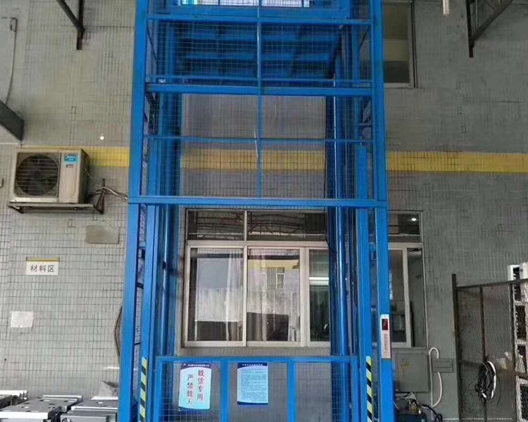 图木舒克工厂货梯